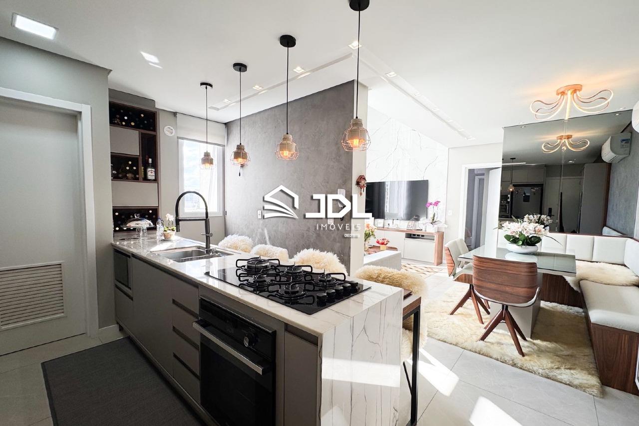 Apartamento à venda no bairro Velha: 