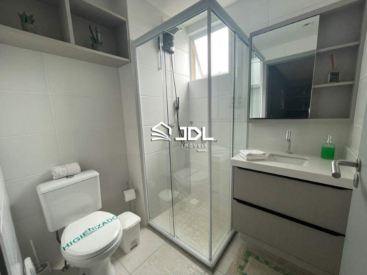 Apartamento à venda no bairro Centro: 