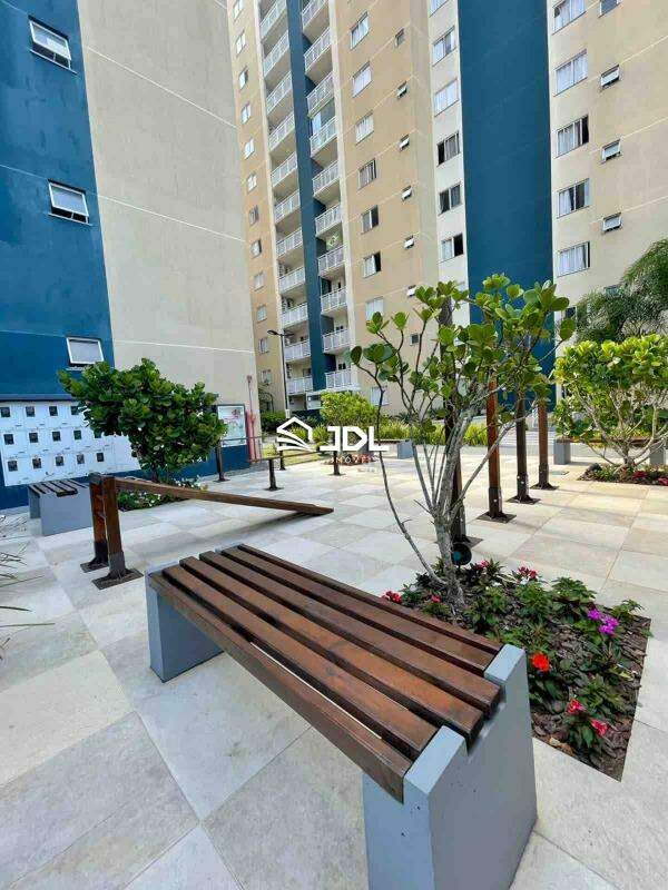 Apartamento à venda no bairro Centro: 