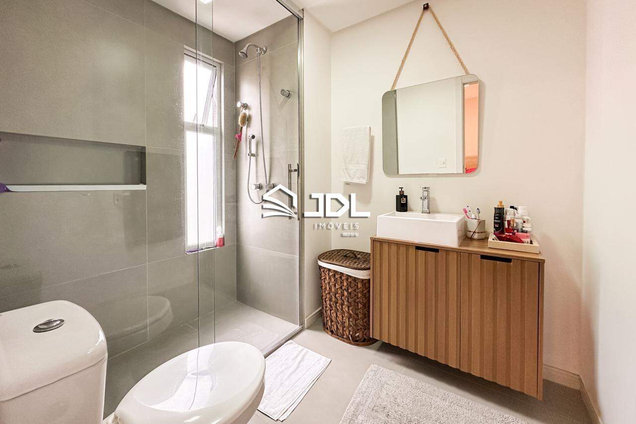Apartamento à venda no bairro Vila Nova: