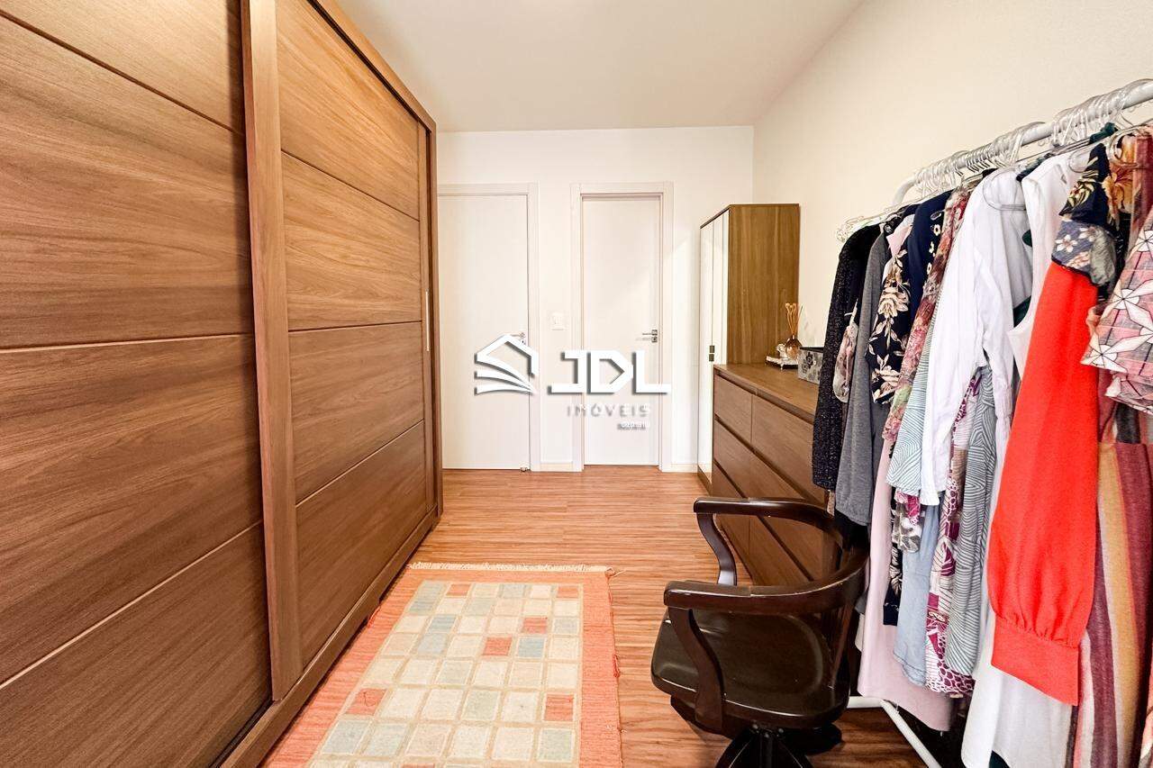 Apartamento à venda no bairro Vila Nova: