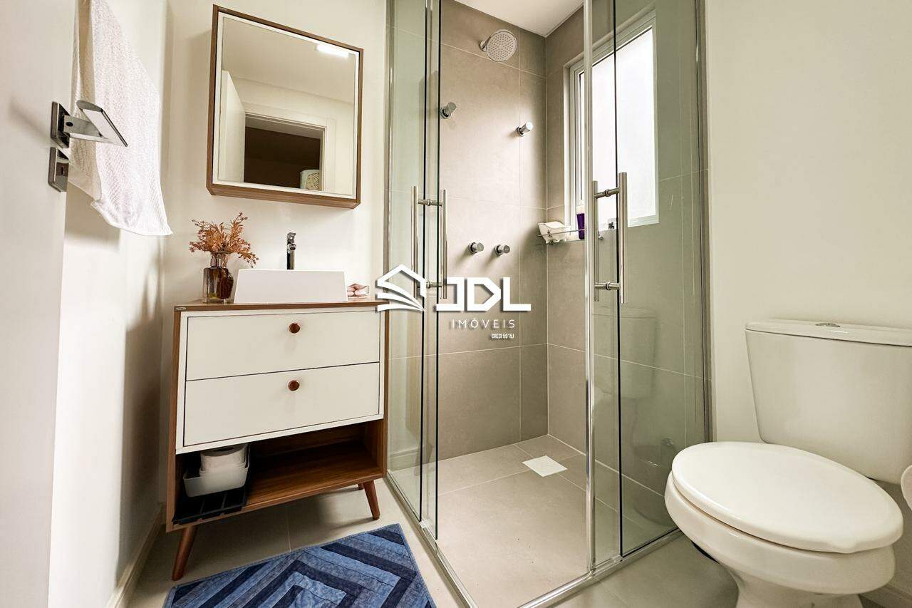 Apartamento à venda no bairro Vila Nova: