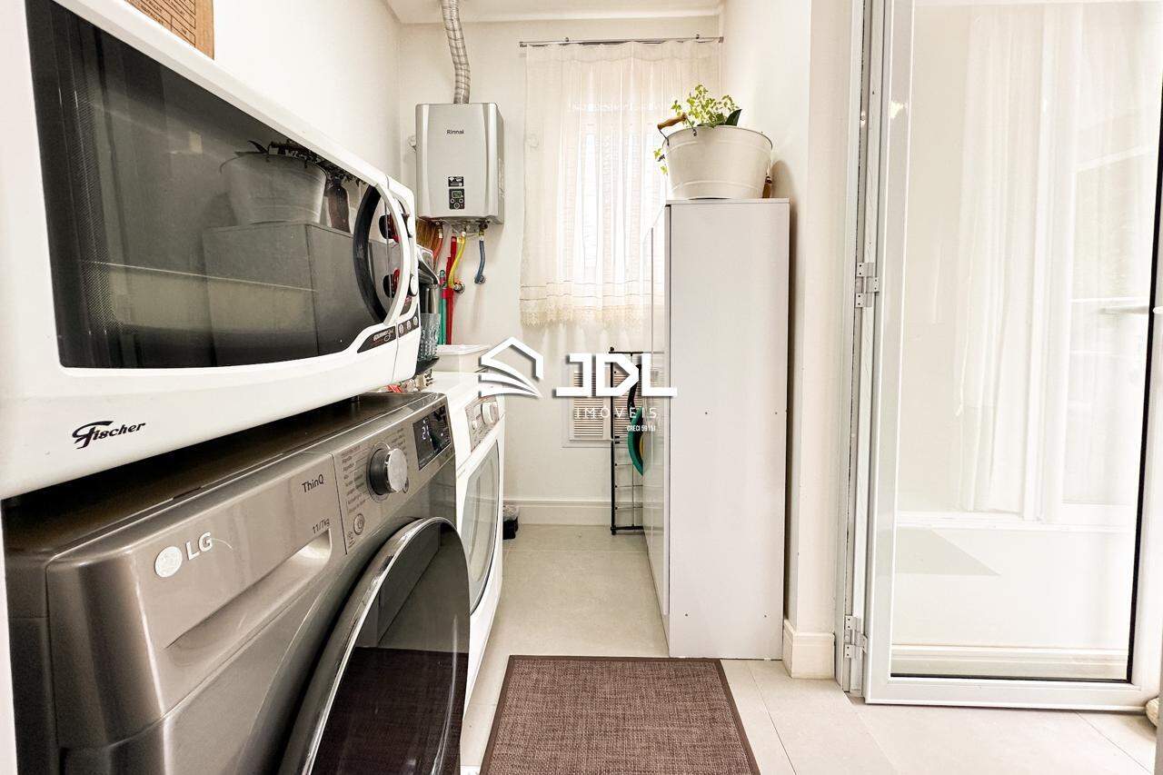 Apartamento à venda no bairro Vila Nova:
