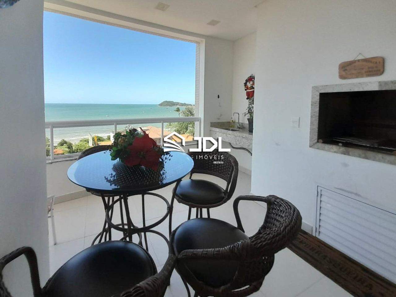 Apartamento à venda no bairro Armação: 