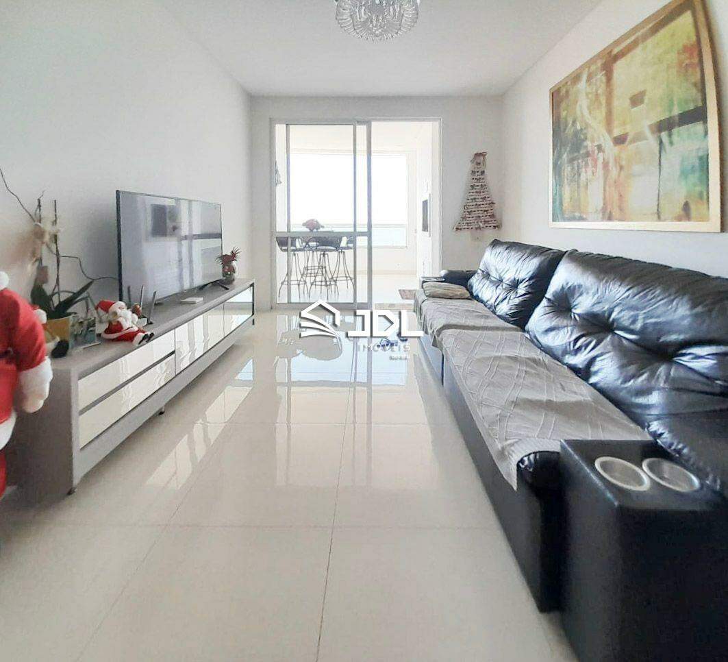 Apartamento à venda no bairro Armação: 