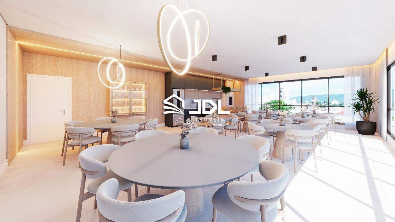 Apartamento à venda no bairro Centro: 