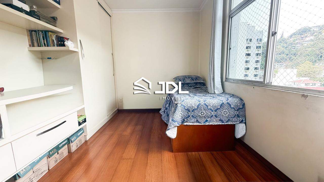 Apartamento à venda no bairro Ponta Aguda: 