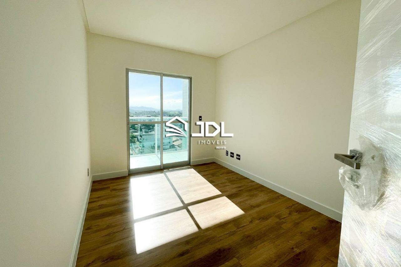 Apartamento à venda no bairro Centro: 