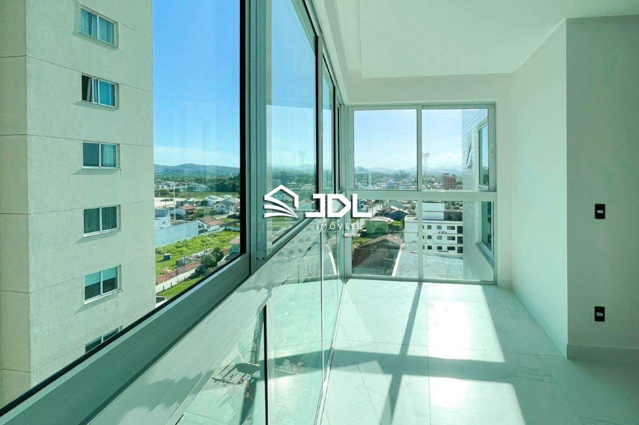 Apartamento à venda no bairro Centro: 