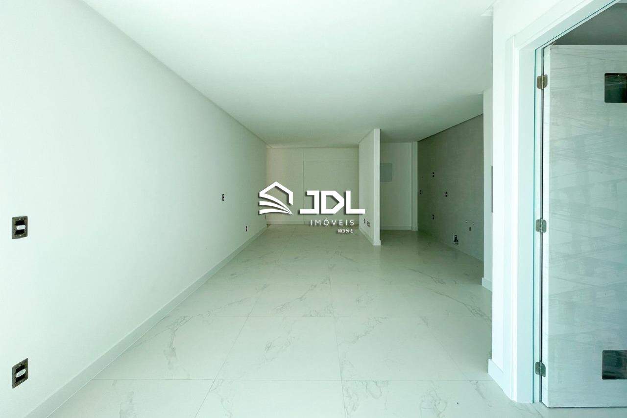 Apartamento à venda no bairro Centro: 