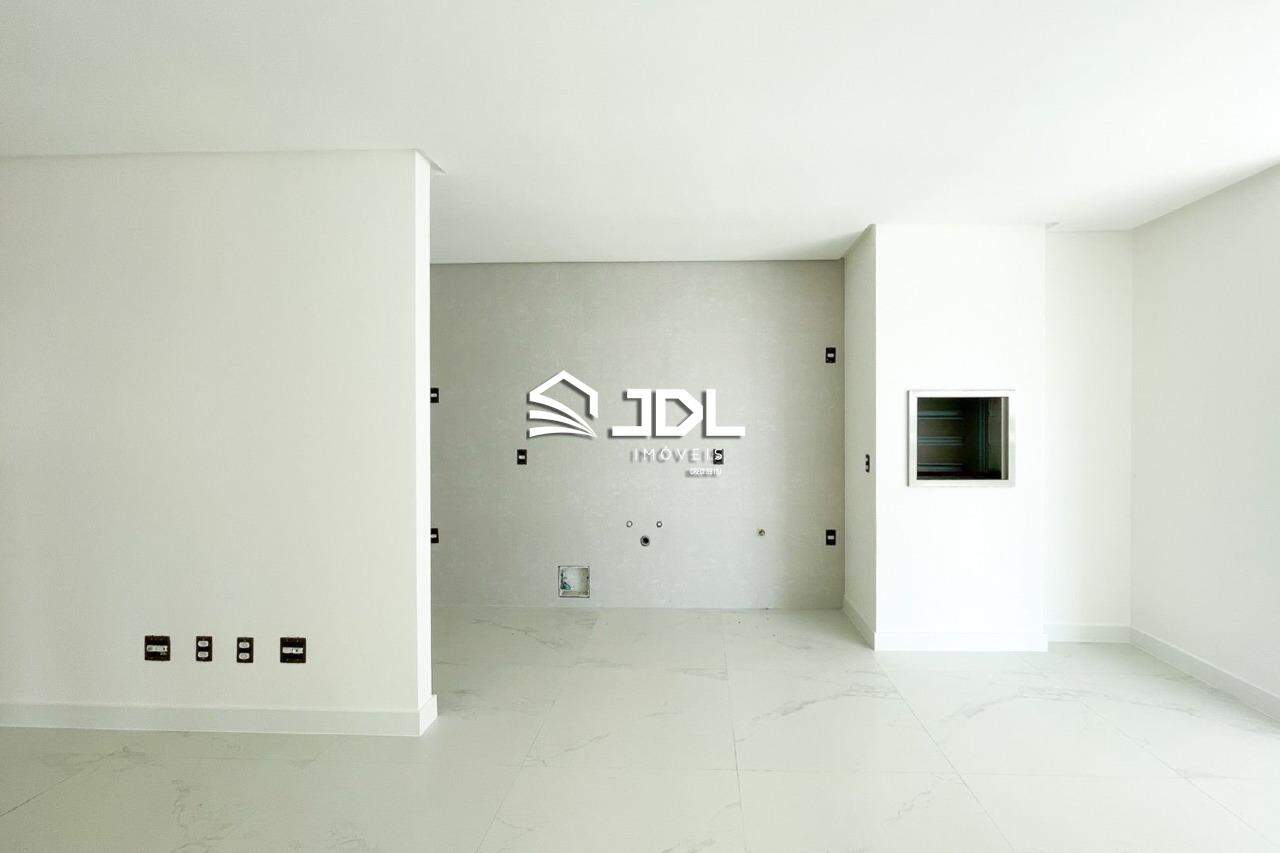 Apartamento à venda no bairro Centro: 