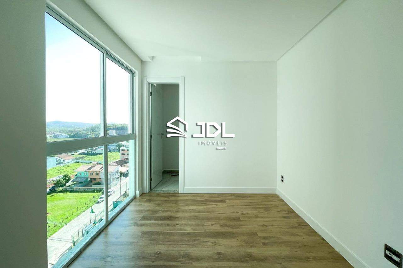 Apartamento à venda no bairro Centro: 