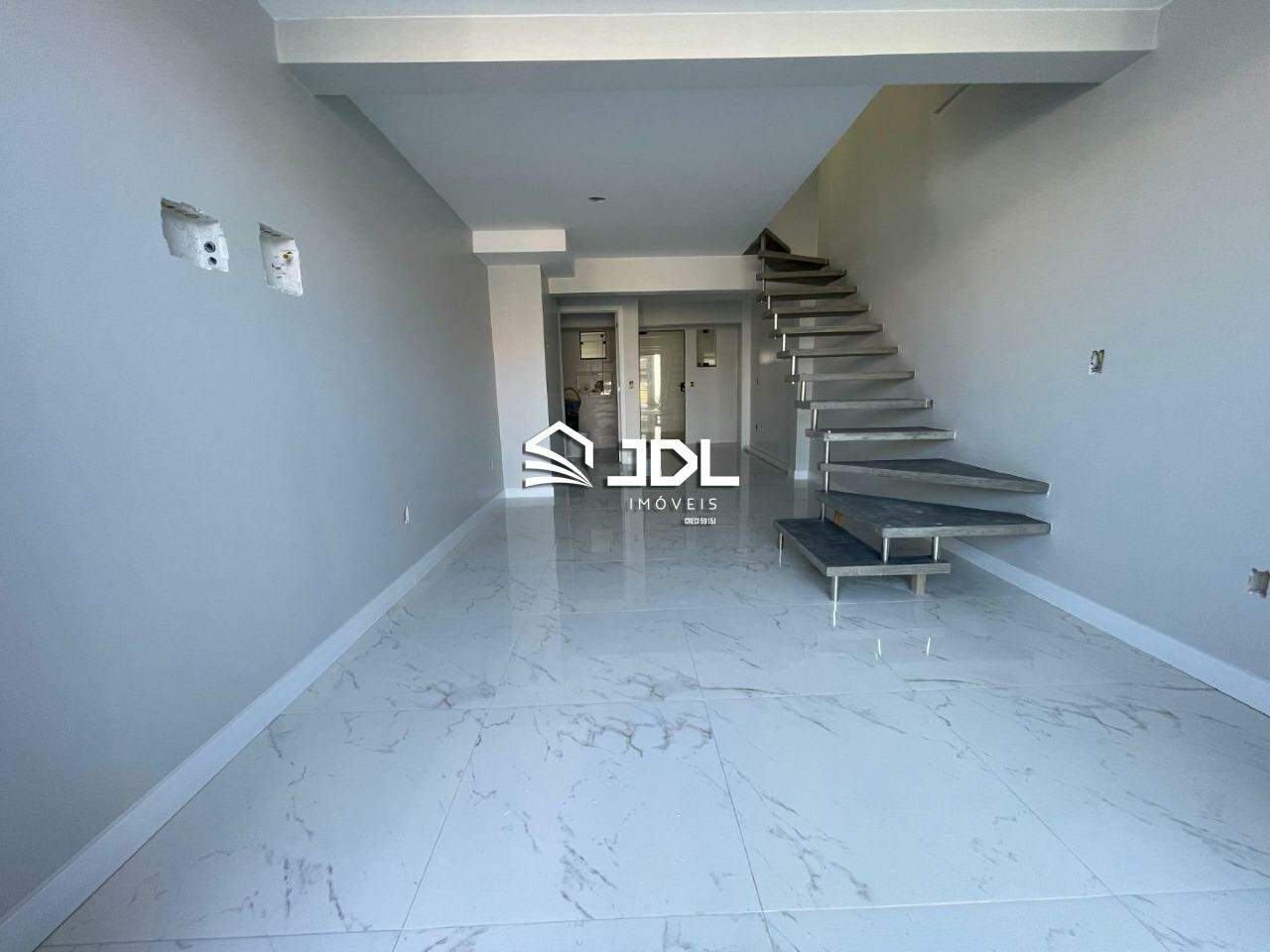 Casa à venda no bairro Centro: 