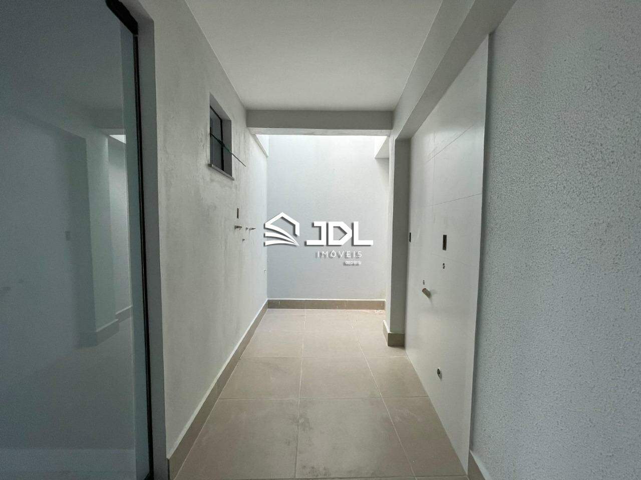 Casa à venda no bairro Centro: 