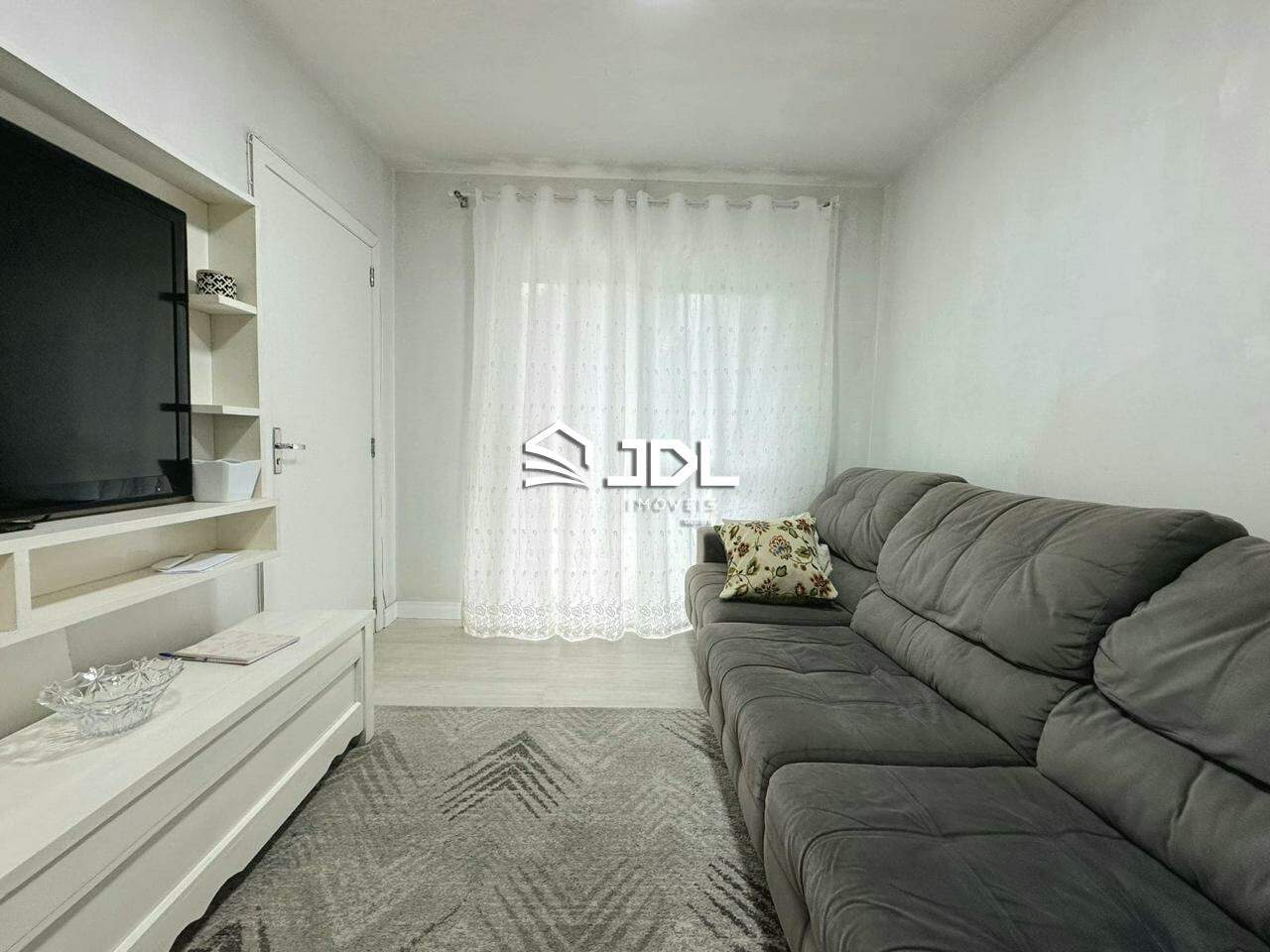 Apartamento à venda no bairro Velha: 