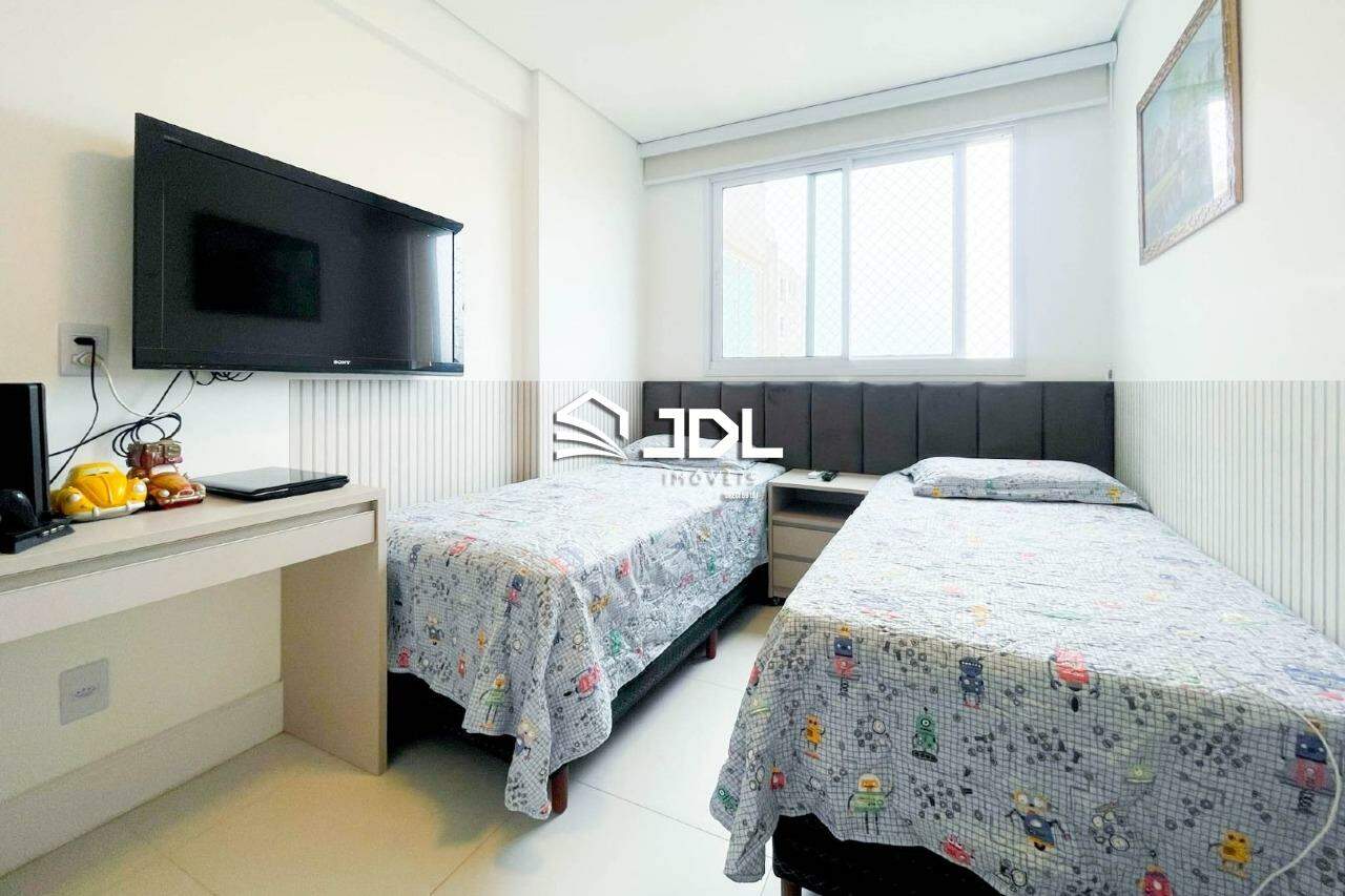Apartamento à venda no bairro Itacolomi: 