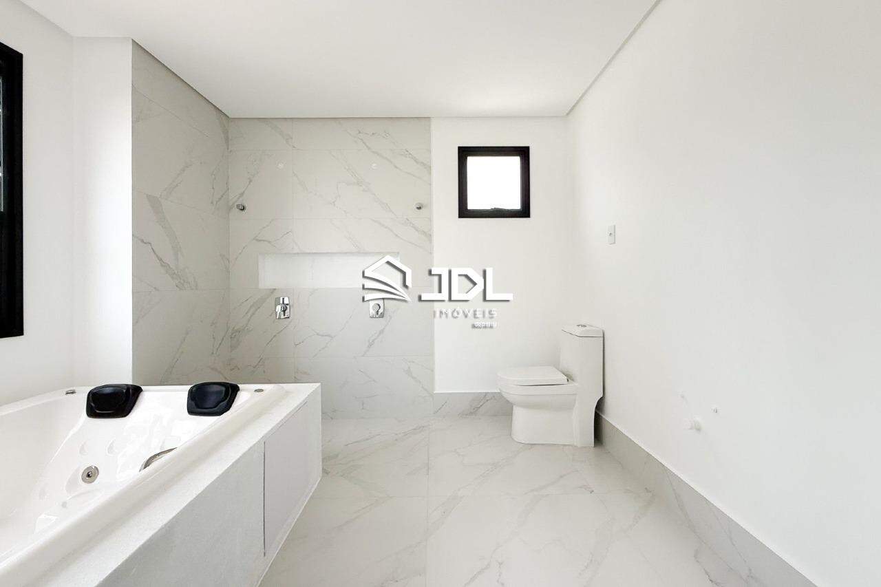 Apartamento à venda no bairro Centro: 