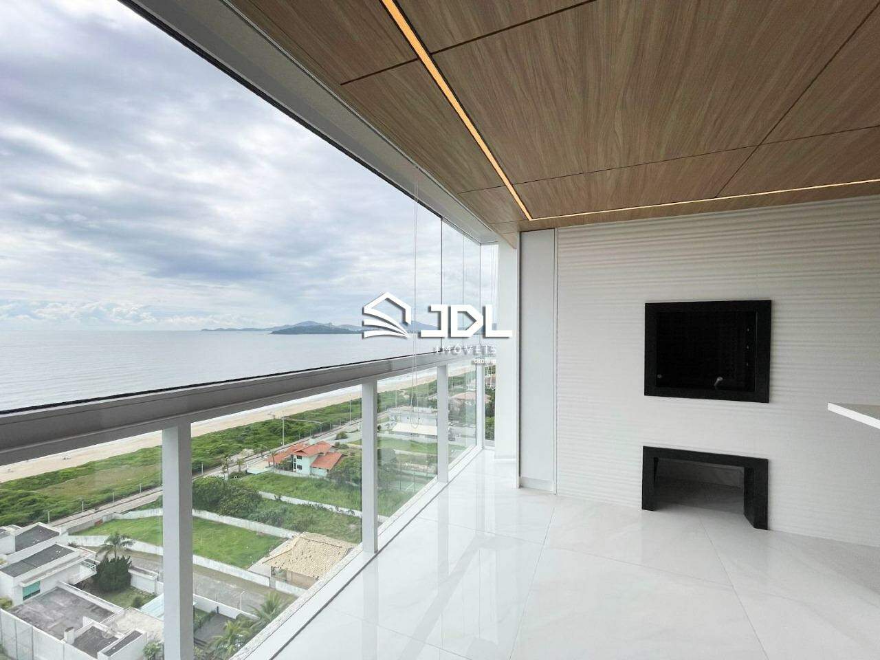 Apartamento à venda no bairro Centro: 