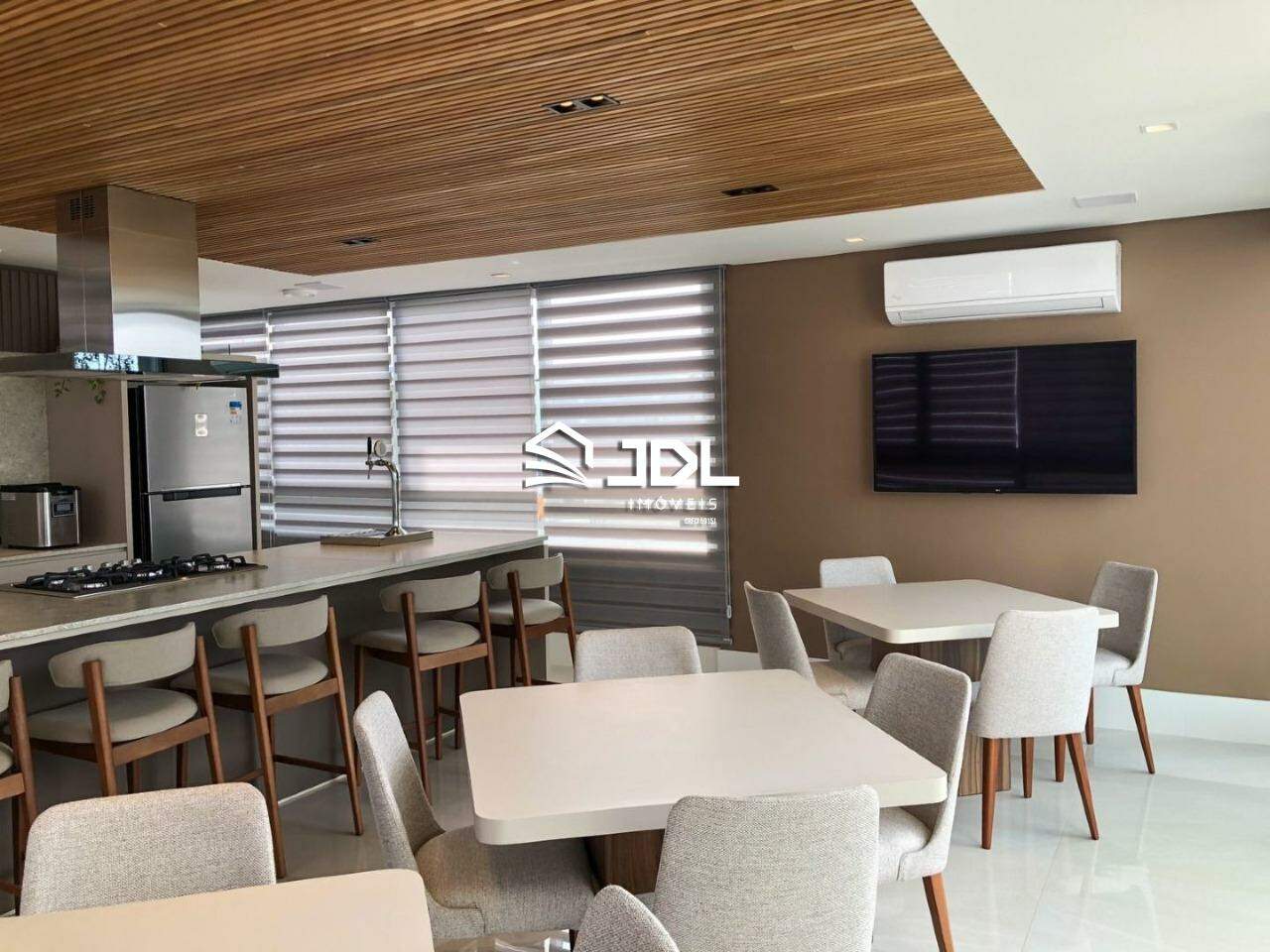 Apartamento à venda no bairro Centro: 