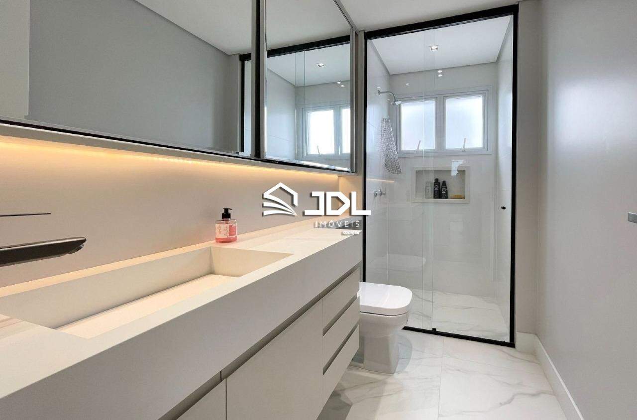 Apartamento à venda no bairro Centro: 