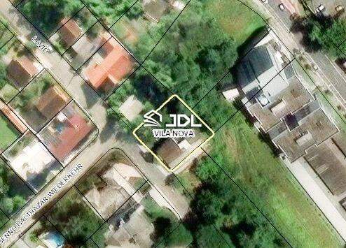 Terreno à venda no bairro Vila Nova: 