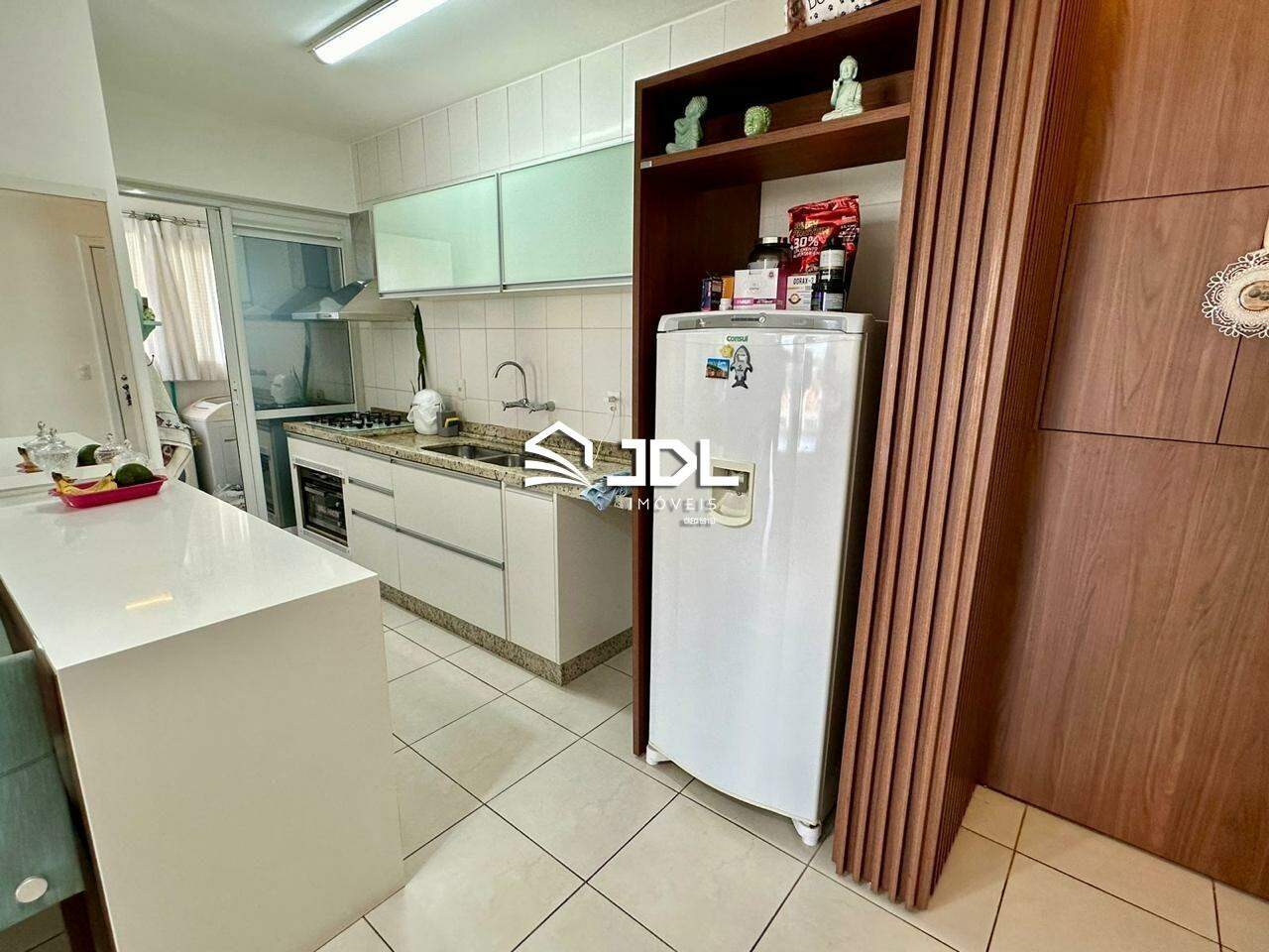 Apartamento à venda no bairro Centro: 