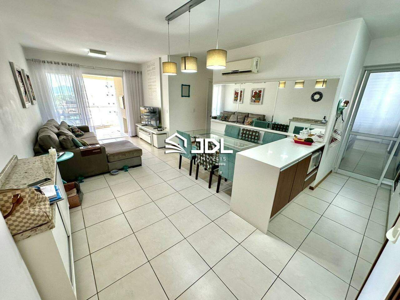 Apartamento à venda no bairro Centro: 