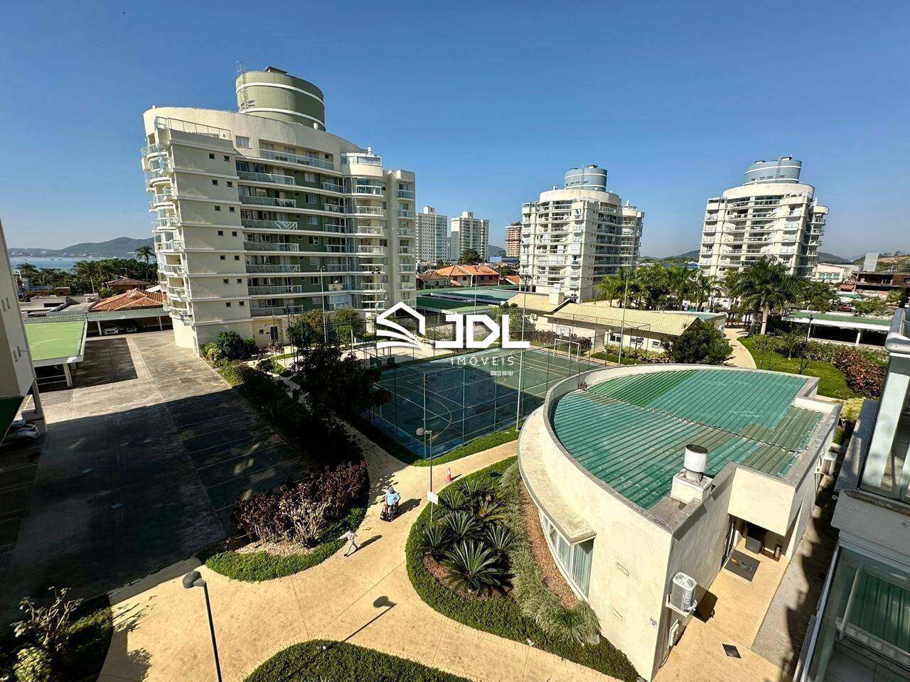 Apartamento à venda no bairro Centro: 