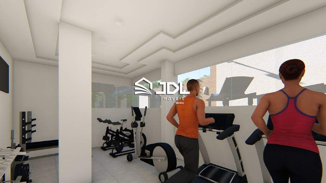 Apartamento à venda no bairro Meia Praia: 