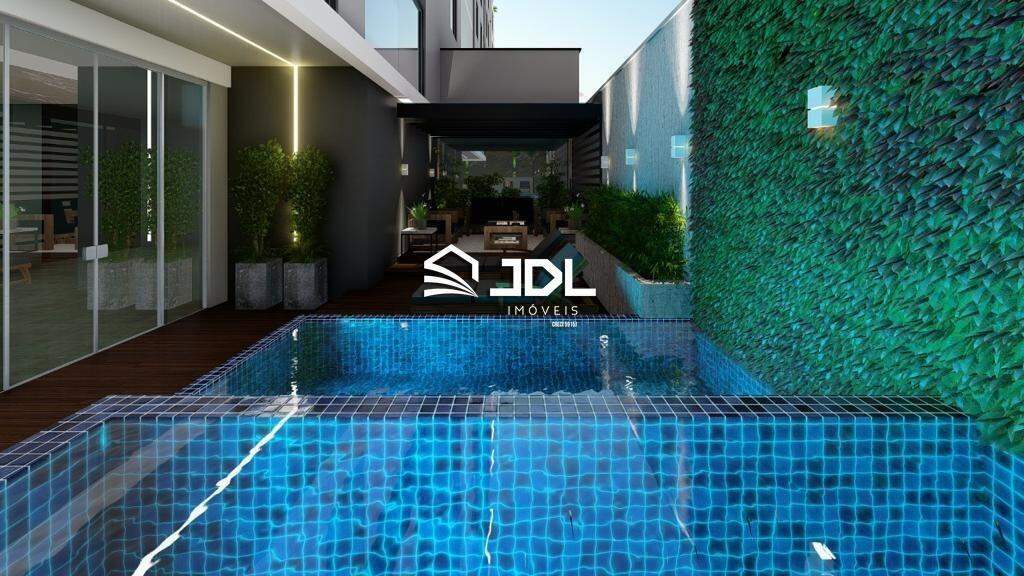 Apartamento à venda no bairro Meia Praia: 