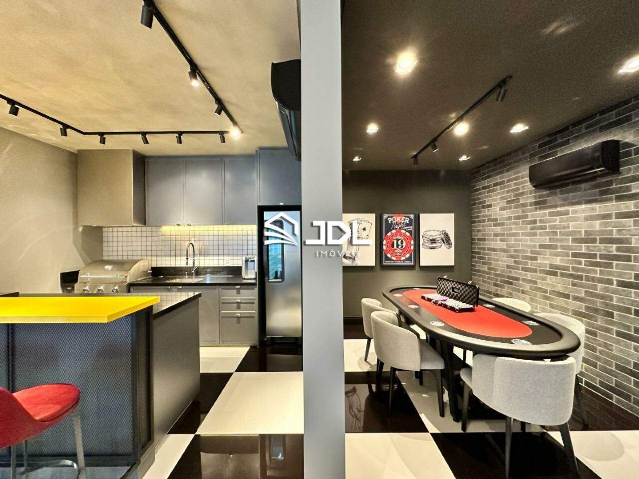 Apartamento à venda no bairro Centro: 