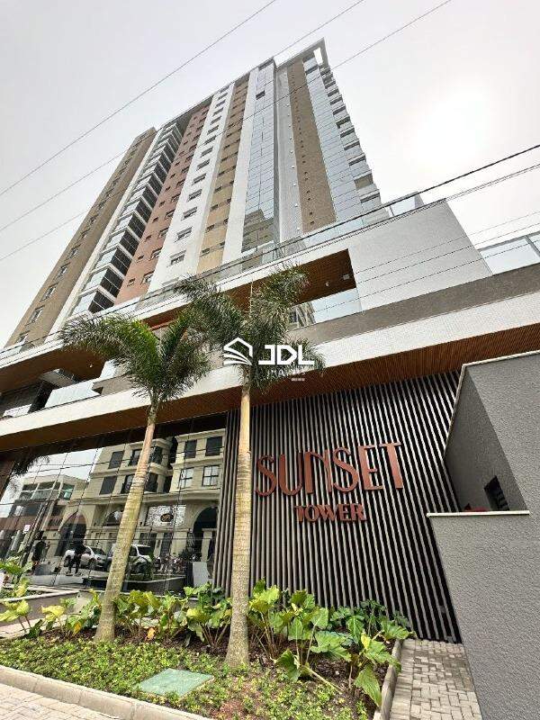 Apartamento à venda no bairro Centro: 