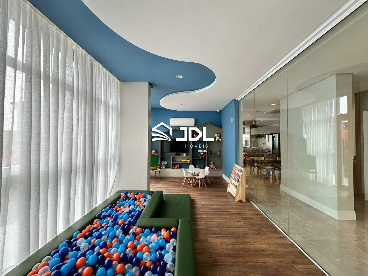 Apartamento à venda no bairro Centro: 