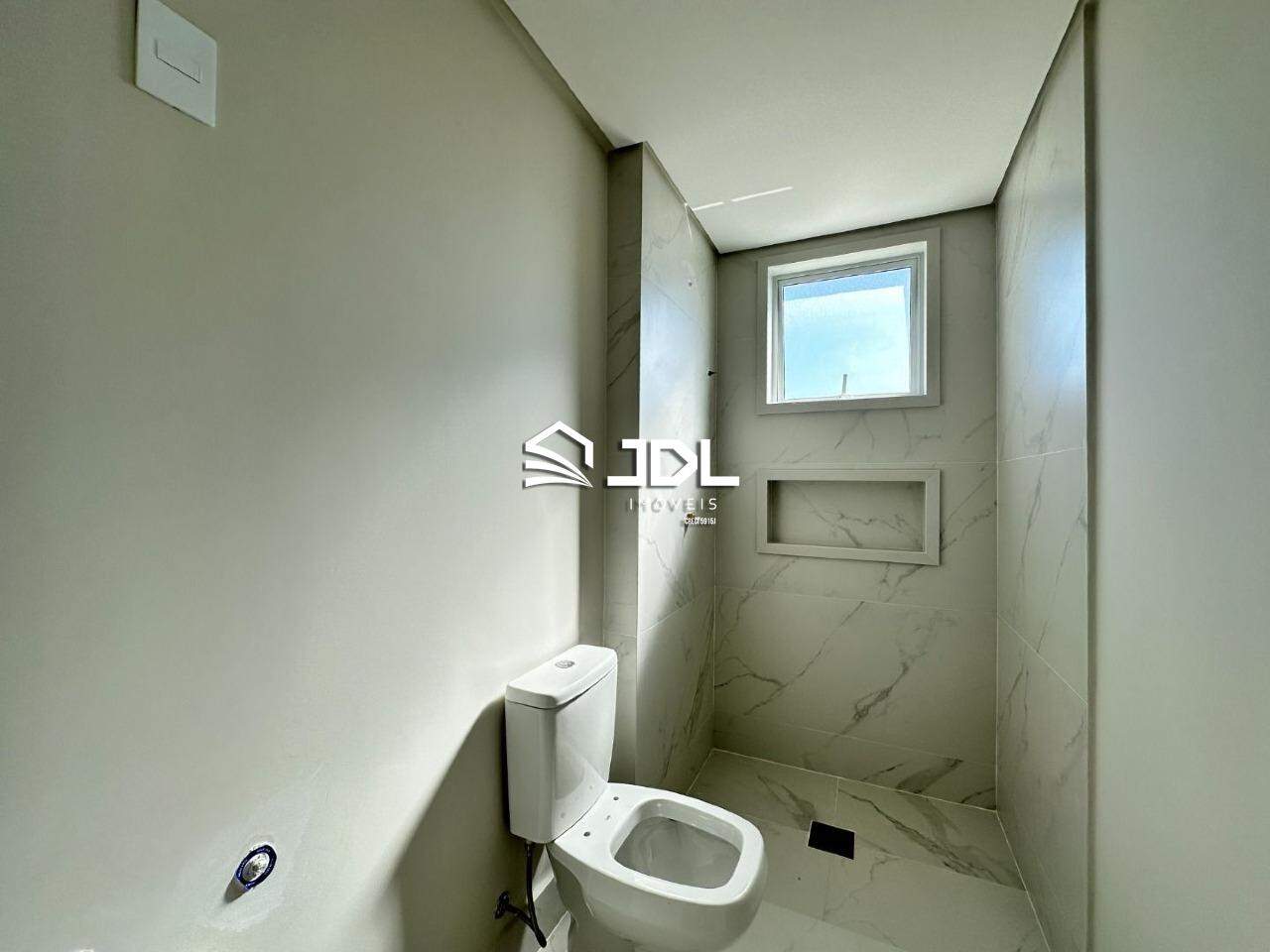 Apartamento à venda no bairro Centro: 