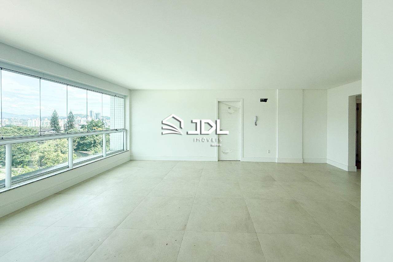 Apartamento à venda no bairro Ponta Aguda: 