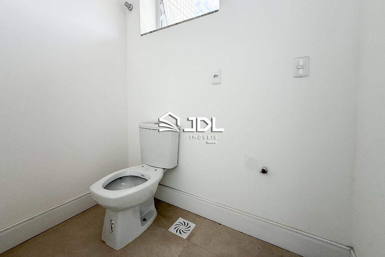 Apartamento à venda no bairro Ponta Aguda: