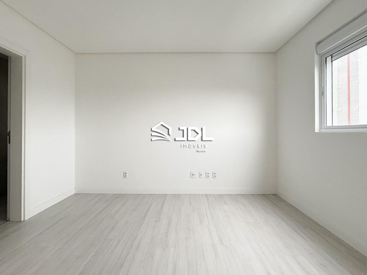 Apartamento à venda no bairro Escola Agrícola: