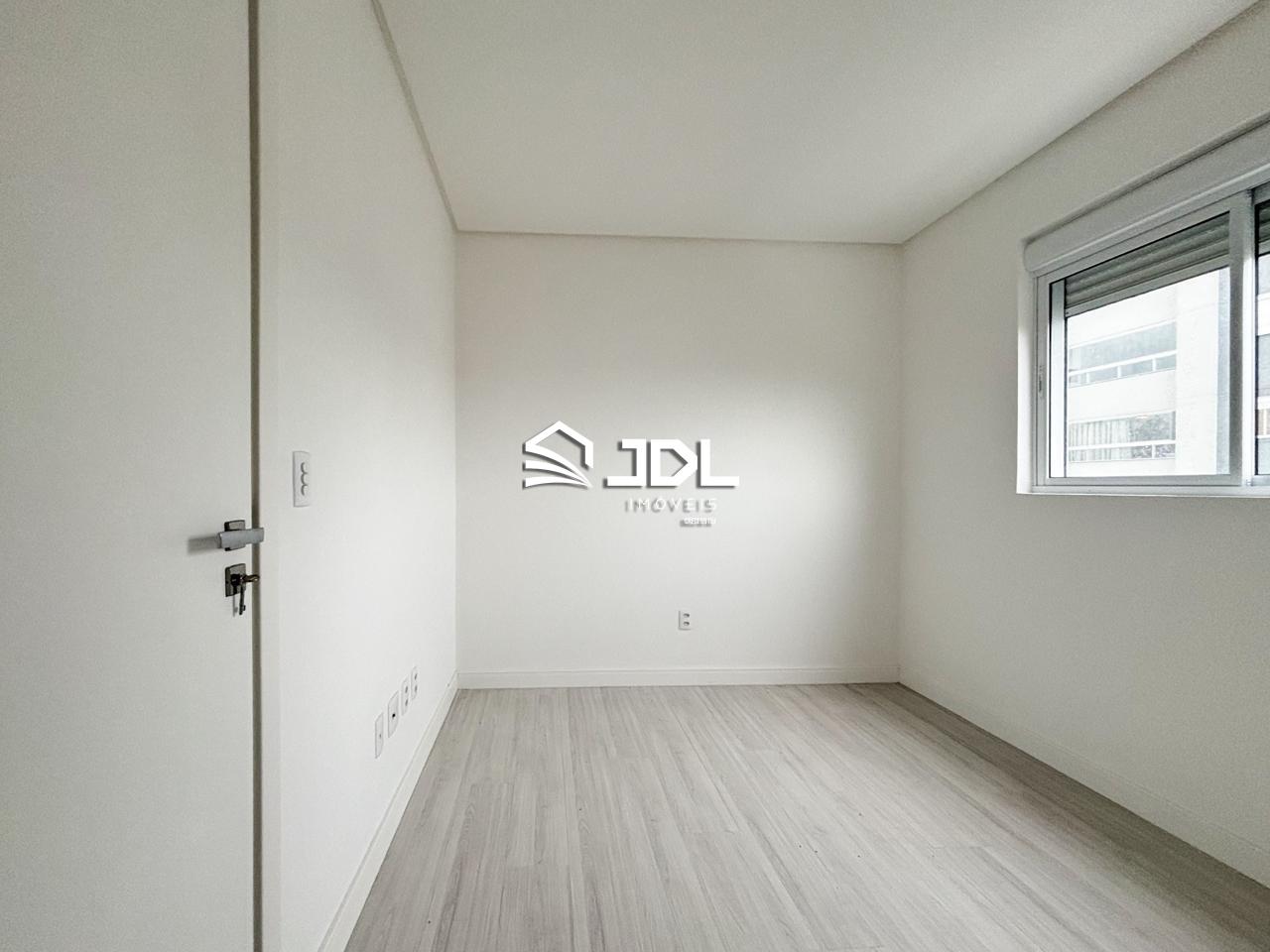 Apartamento à venda no bairro Escola Agrícola: