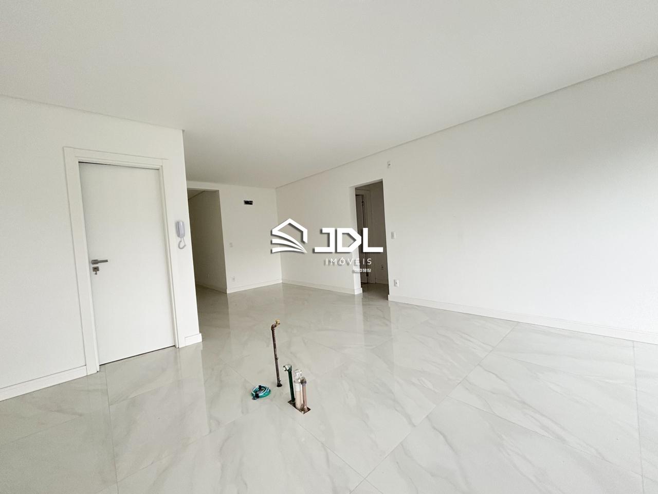 Apartamento à venda no bairro Escola Agrícola: