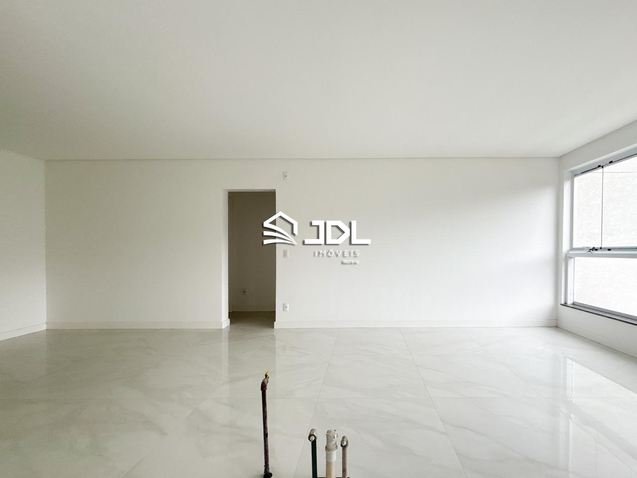 Apartamento à venda no bairro Escola Agrícola: