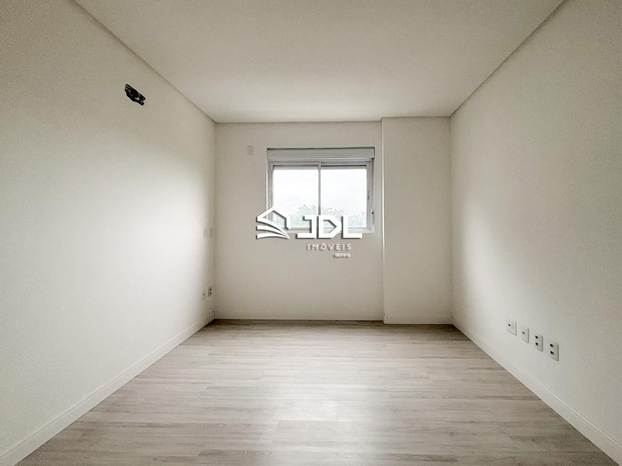 Apartamento à venda no bairro Escola Agrícola: