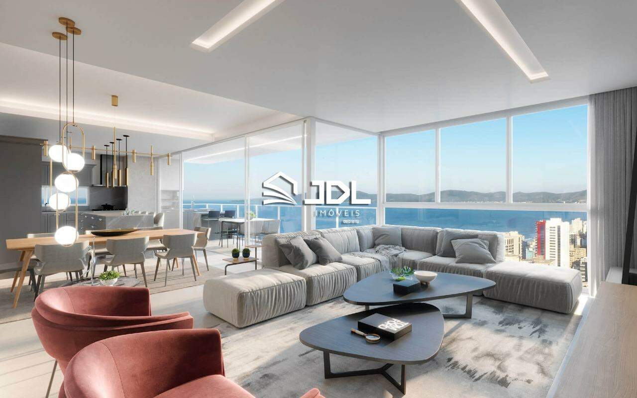 Apartamento à venda no bairro Meia Praia: 