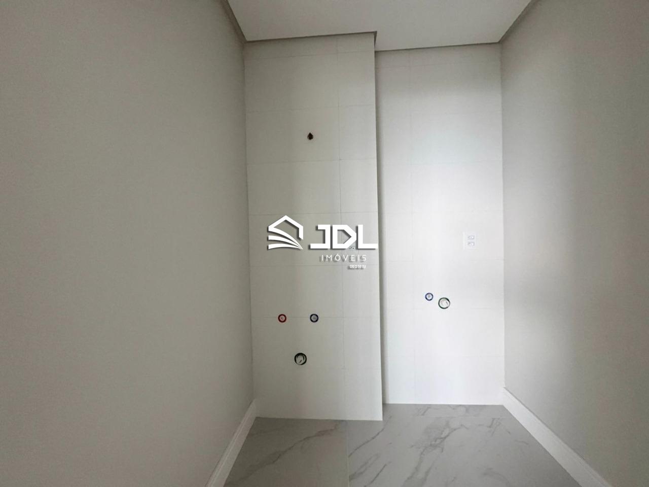 Apartamento à venda no bairro Centro: 