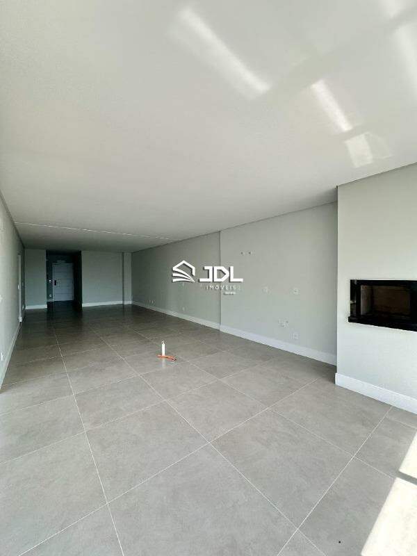 Apartamento à venda no bairro Centro: 