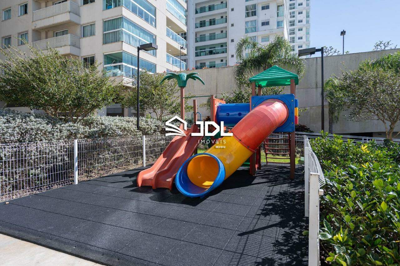 Apartamento à venda no bairro Itacolomi: 