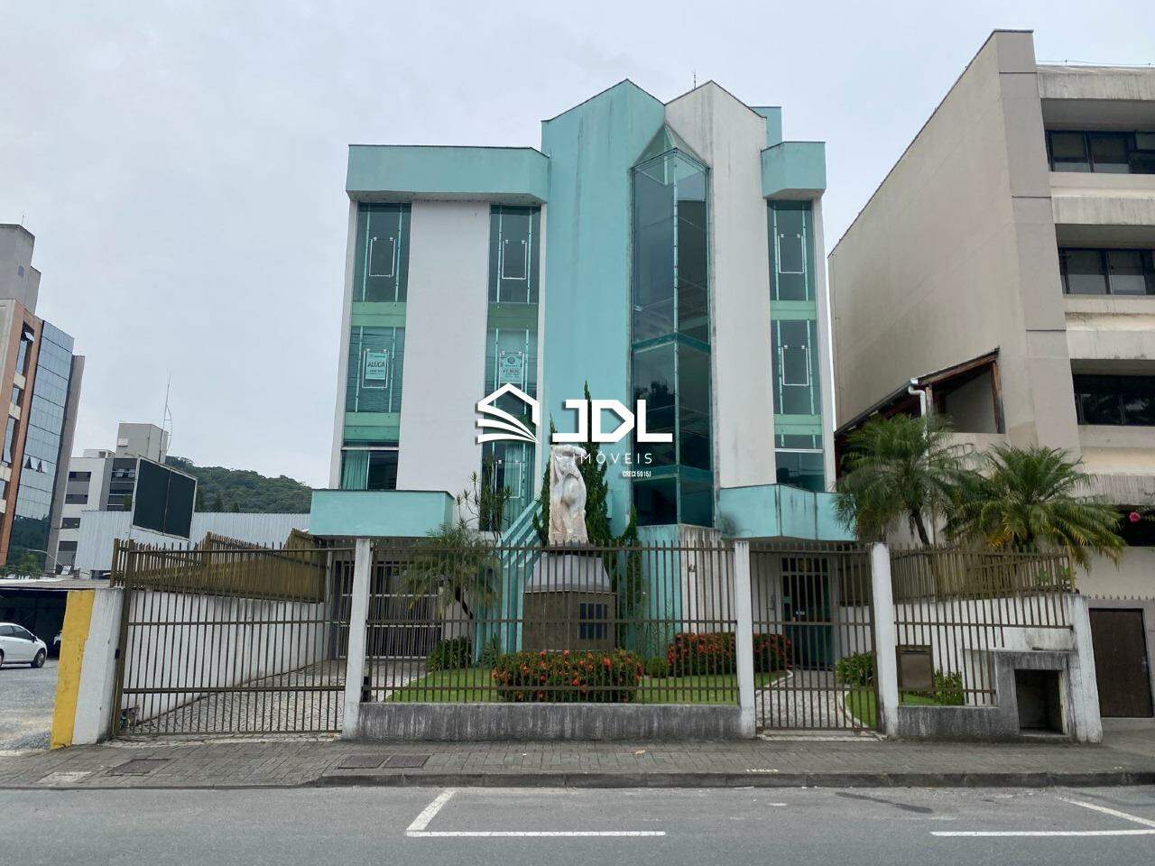 Sala à venda no bairro Centro: 