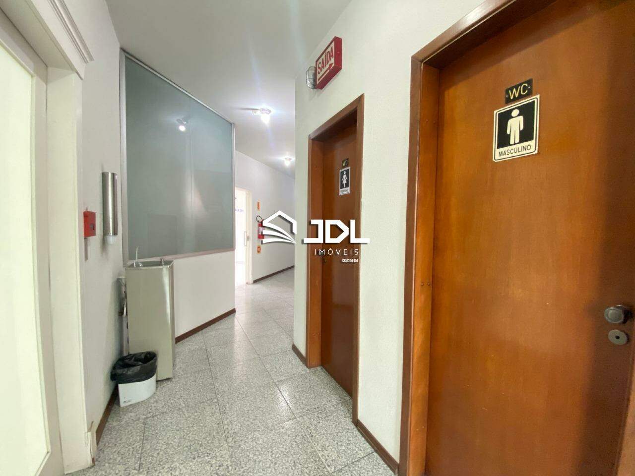 Sala à venda no bairro Centro: 