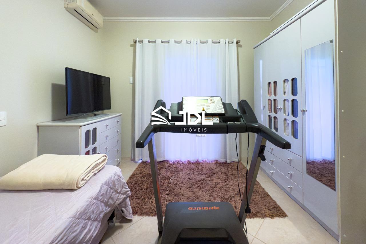 Casa à venda no bairro Itoupava Central: 