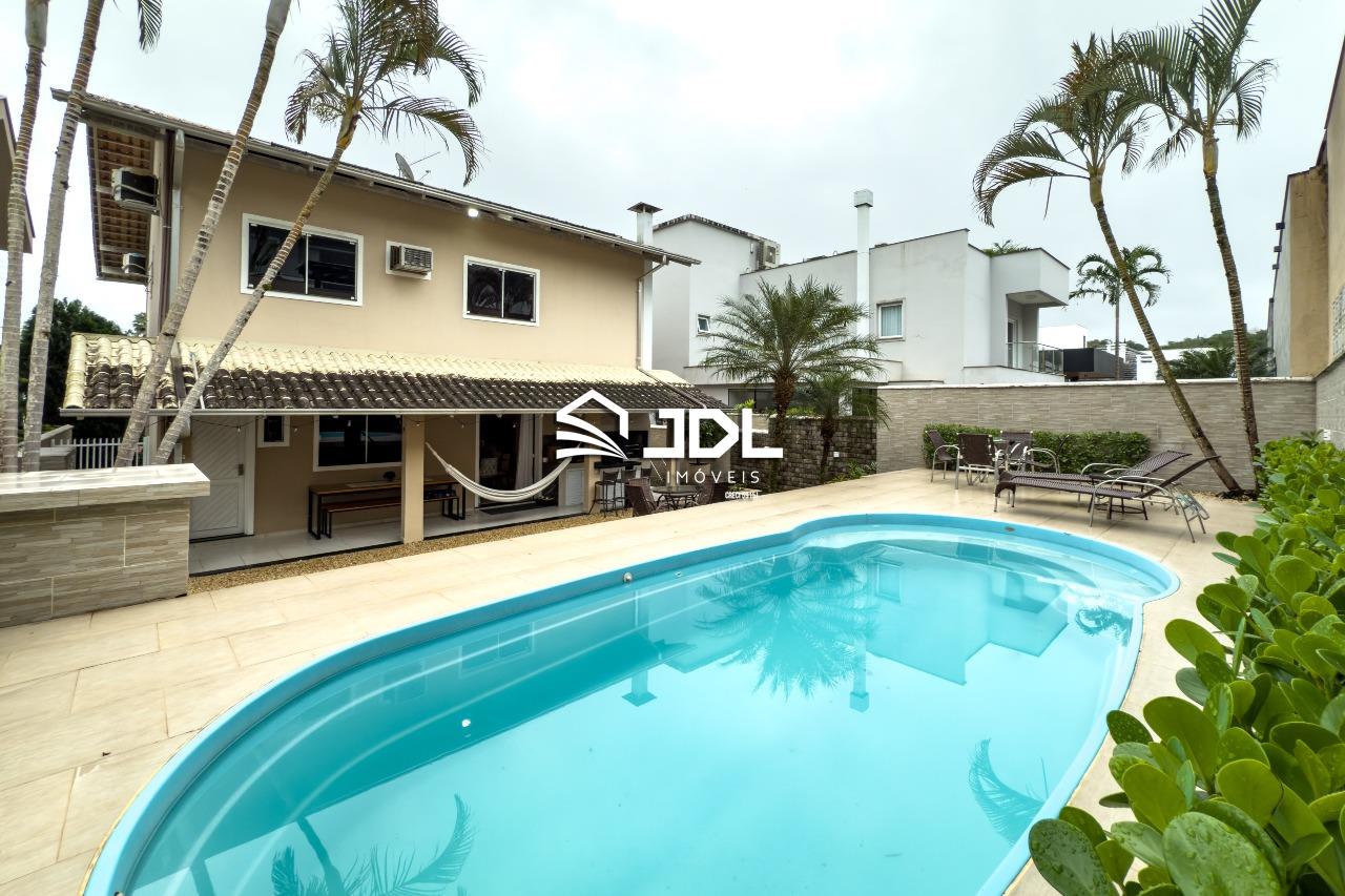 Casa à venda no bairro Itoupava Central: 