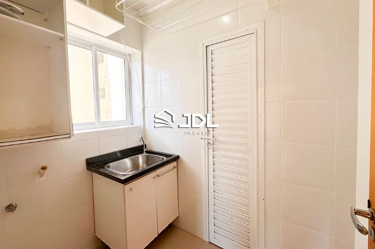 Apartamento à venda no bairro Vila Nova: 